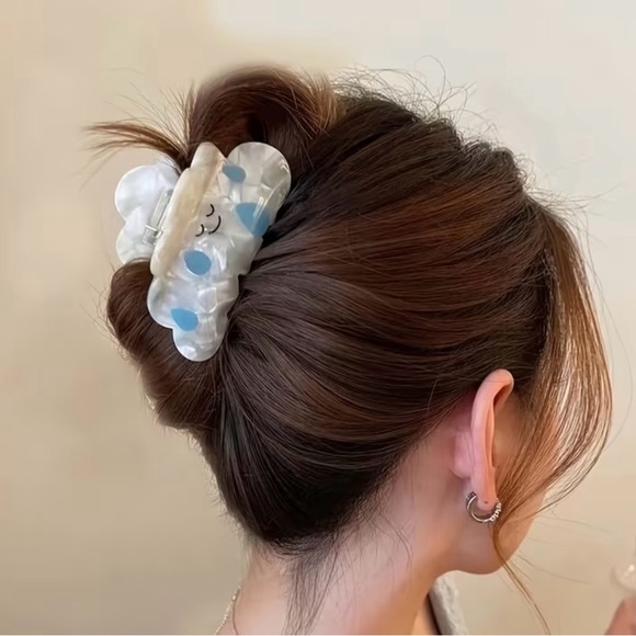 Cute Cloud Hair Clip with Blue Raindrops - Picture 2 of 4